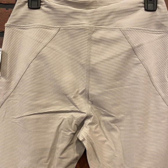 Good American Angled Ribbed Leggings NWT Size 4/XL - Picture 2 of 8